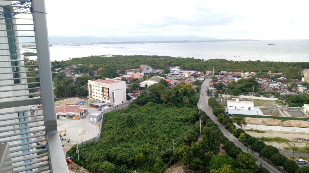 Mactan Newtown Condo Lapu-Lapu City Exterior foto