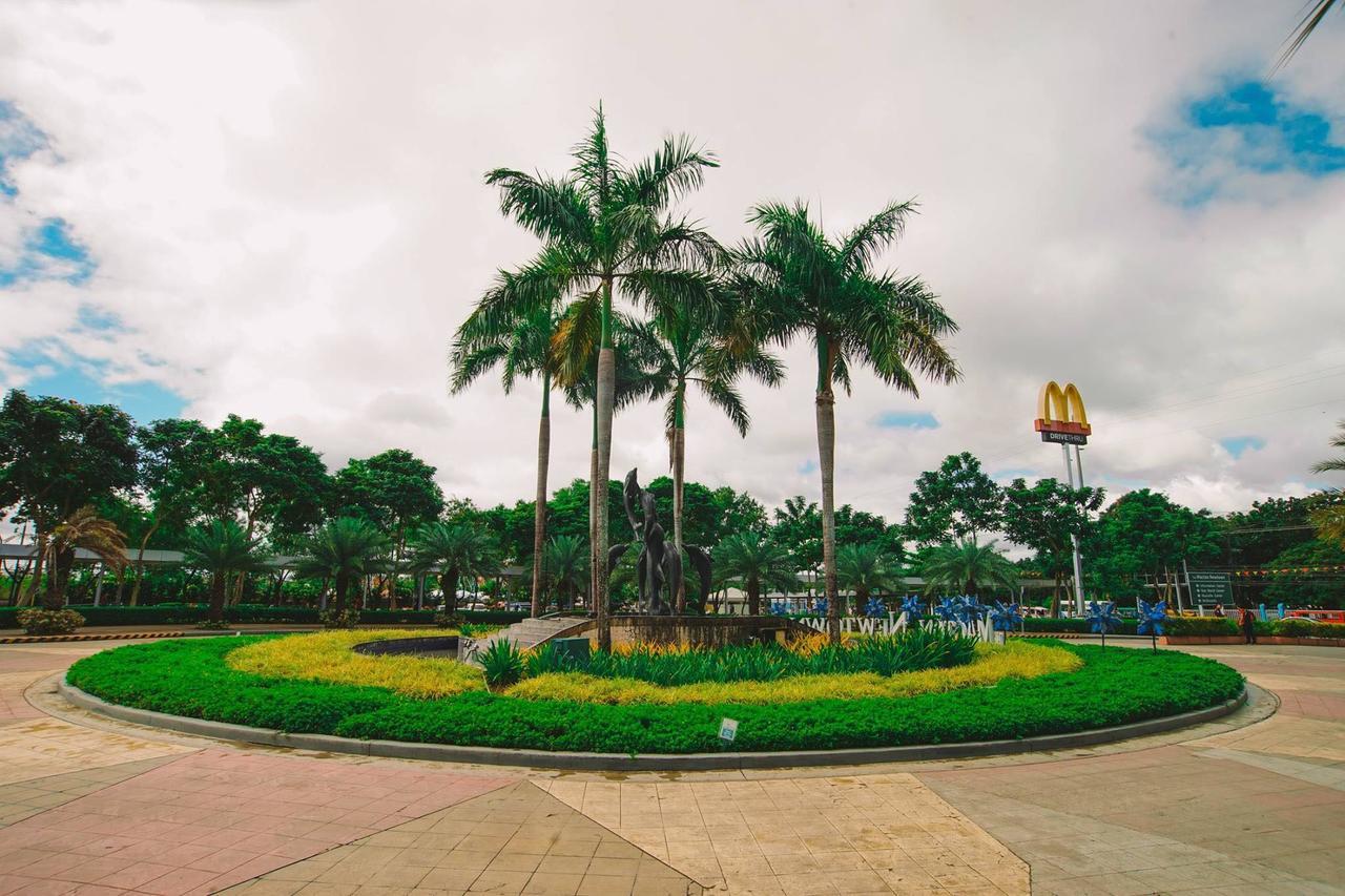 Mactan Newtown Condo Lapu-Lapu City Exterior foto