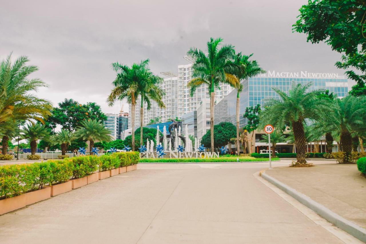 Mactan Newtown Condo Lapu-Lapu City Exterior foto